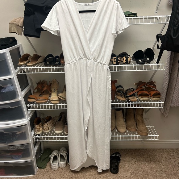 Nordstrom white wrap dress (perfect for beach, bridal or newborn pictures)! - Picture 3 of 3